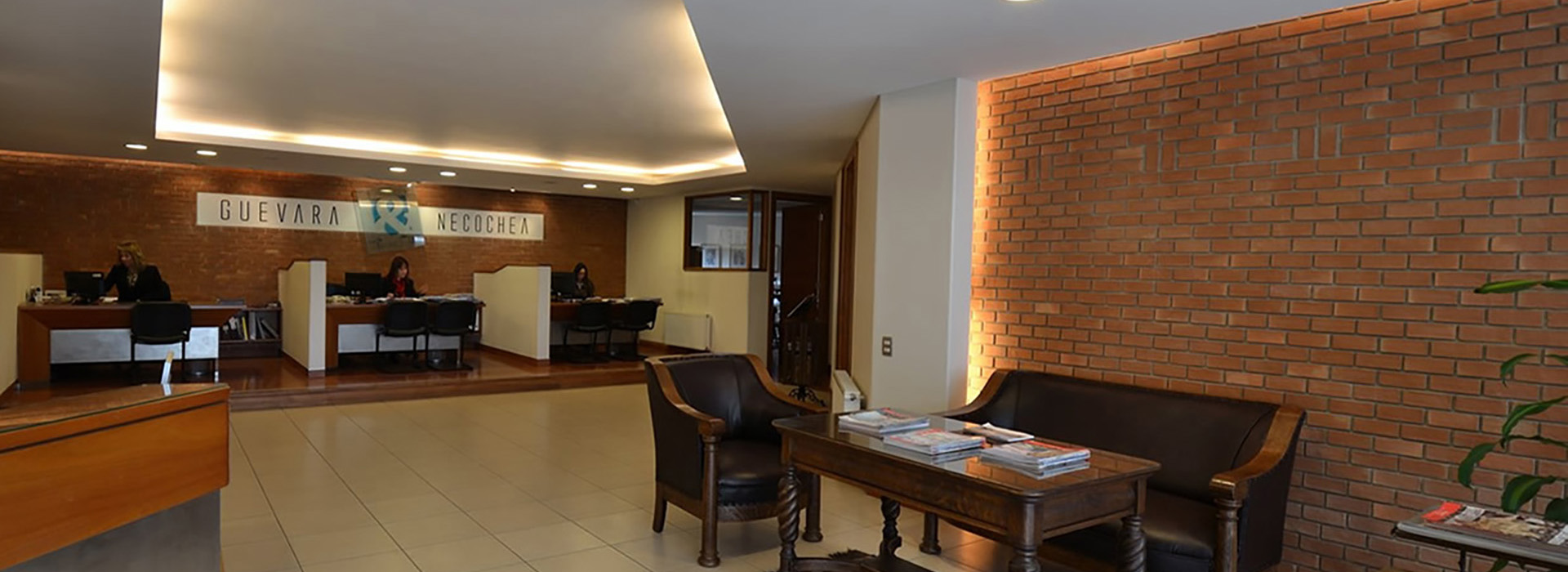 Interior de las oficinas de Guevara & Necochea